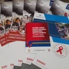Tờ rơi tuyên truyền phòng, chống HIV/AIDS tại Nam Phi. (Ảnh Hoàng Minh/TTXVN0