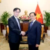 Bộ trưởng Ngoại giao Bùi Thanh Sơn tiếp Thứ trưởng Thứ nhất Bộ Ngoại giao Hàn Quốc Chang Ho Jin. (Nguồn: Báo Quốc tế)