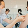Bộ Y tế cấp phép lưu hành và sử dụng trong phòng ngừa bệnh sốt xuất huyết cho người dân từ 4 tuổi trở lên. (Ảnh: Minh Quyết/TTXVN)