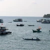 Du thuyền phục vụ du khách tham quan, du lịch, trải nghiệm trên vùng biển đảo Phú Quốc (Kiên Giang). (Ảnh: Lê Huy Hải/TTXVN)