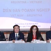 Chủ tịch Quốc hội Vương Đình Huệ dự Diễn đàn doanh nghiệp Việt Nam-Argentina. (Ảnh: Doãn Tấn/TTXVN)