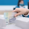 Nhiều ngân hàng ngân hàng niêm yết mức trên 6%/năm cho các kỳ hạn dài. (Ảnh: Vietnam+)