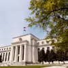 Trụ sở Cục Dự trữ liên bang Mỹ (Fed) ở Washington, DC, Mỹ. (Ảnh: THX/TTXVN)