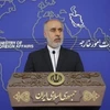 Người phát ngôn Bộ Ngoại giao Iran Nasser Kanaani phát biểu họp báo tại thủ đô Tehran. (Ảnh: IRNA/TTXVN)