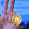 Đồng tiền điện tử Bitcoin. (Ảnh: AFP/TTXVN) 