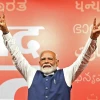 Thủ tướng Ấn Độ Narendra Modi mừng chiến thắng của Liên minh Dân chủ quốc gia (NDA) do đảng Nhân dân Ấn Độ (BJP) đứng đầu, tại New Delhi, ngày 4/6/2024. (Ảnh: AFP/TTXVN)