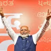 Thủ tướng Ấn Độ Narendra Modi mừng chiến thắng của Liên minh Dân chủ quốc gia (NDA) do đảng Nhân dân Ấn Độ (BJP) đứng đầu, tại New Delhi, ngày 4/6/2024. (Ảnh: AFP/TTXVN)