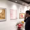 Triển lãm giới thiệu 32 tác phẩm của 11 họa sỹ về chủ đề mùa Giáng sinh. (Ảnh: Minh Thu/Vietnam+)