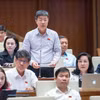 Đại biểu Nguyễn Mạnh Hùng, Đoàn Đại biểu Quốc hội Thành phố Cần Thơ phát biểu tại hội trường. (Ảnh: CTV/Vietnam+)