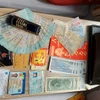 Tài sản mà hành khách bỏ quên trên tàu hỏa đã được bàn giao kịp thời tới hành khách. (Ảnh: PV/Vietnam+)