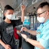 Hà Nội đã thí điểm hệ thống vé điện tử tới 37 tuyến. (Ảnh: Việt Hùng/Vietnam+)