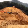 Sản lượng thi công Dự án Cao tốc Bắc-Nam giai đoạn 2021-2025 vẫn đang chậm tiến độ so kế hoạch đề ra bởi nguyên nhân chủ yếu do thiếu nguồn vật liệu cát và đất đắp. (Ảnh: Việt Hùng/Vietnam+)