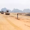 Nhà thầu thi công Dự án Cao tốc Bắc-Nam phía Đông giai đoạn 2017-2020. (Ảnh: Việt Hùng/Vietnam+)