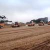 Nhà thầu thi công đắp nền đường một Dự án Cao tốc Bắc-Nam phía Đông. (Ảnh: Việt Hùng/Vietnam+)