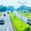 Phương tiện lưu thông trên tuyến đường cao tốc của VEC. (Ảnh: PV/Vietnam+)