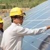Đối với năng lượng gió và mặt trời, khoảng 25% số việc làm tạo ra là dành cho lao động tay nghề cao. (Ảnh: PV/Vietnam+)