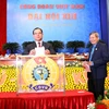Các đại biểu bỏ phiếu bầu Ban Chấp hành Tổng Liên đoàn Lao động Việt Nam khóa XIII nhiệm kỳ 2023-2028. (Ảnh: TTXVN)