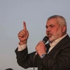 Lãnh đạo Phong trào Hồi giáo Hamas Ismail Haniyeh phát biểu khi thị sát khu vực biên giới phía Đông Dải Gaza và Israel, ngày 9/4/2018. (Ảnh: THX/TTXVN)