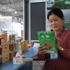 Các sản phẩm OCOP tỉnh Cà Mau. (Ảnh: Kim Há/TTXVN)