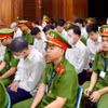 Các bị cáo tại phiên tòa. (Ảnh: Hồng Giang/TTXVN)