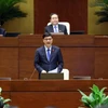 Chủ nhiệm Ủy ban Kinh tế của Quốc hội Vũ Hồng Thanh giải trình, làm rõ một số vấn đề đại biểu Quốc hội nêu. (Ảnh: An Đăng/TTXVN)