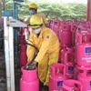 Chiết nạp gas. (Nguồn: TTXVN)