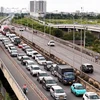 Tình trạng ùn ứ kéo dài trên cao tốc Thành phố Hồ Chí Minh-Long Thành hướng về nút giao An Phú, sáng 3/9. (Ảnh: Hồng Đạt/TTXVN)
