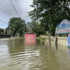 Nhiều tuyến đường của xã Hải Chánh, tỉnh Quảng Trị ngập sâu trong nước. (Ảnh: Thanh Thủy/TTXVN)