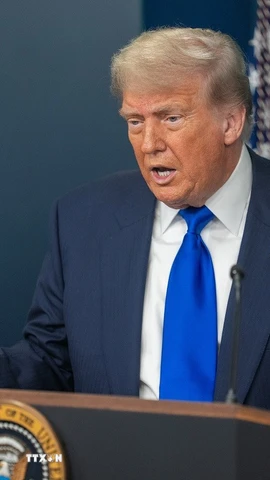 Tổng thống Mỹ Donald Trump phát biểu tại cuộc họp báo ở Nhà Trắng, Washington, D.C. (Ảnh: THX/TTXVN)