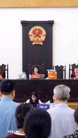 Quang cảnh phiên tòa ngày 20/5. (Ảnh: Phạm Kiên/TTXVN)