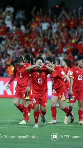 Vạn Sự ghi bàn thắng mở tỷ số. (Nguồn: VFF)