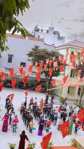 Trường Giáo dục chuyên biệt Phú Thọ.