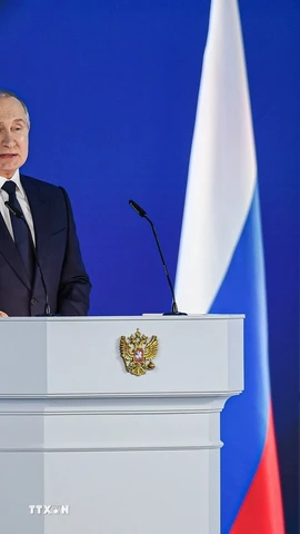 Tổng thống Nga Vladimir Putin phát biểu tại thủ đô Moskva. (Ảnh: THX/TTXVN)