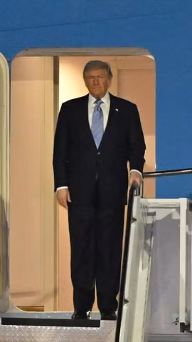 Tổng thống Mỹ Donald Trump tới Bắc Kinh ngày 13/5, bắt đầu chuyến thăm cấp nhà nước Trung Quốc. (Ảnh: THX/TTXVN)