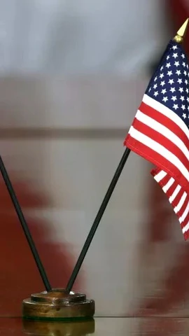 (Nguồn: Bloomberg)