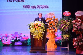 Thứ trưởng Bộ Văn hóa-Thể thao và Du lịch Tạ Quang Đông phát biểu chúc mừng VNOB. (Nguồn: báo Văn hóa)