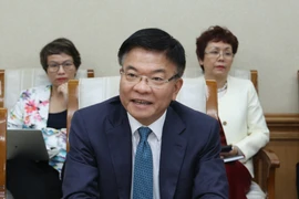 Phó Thủ tướng Lê Thành Long phát biểu tại buổi tiếp - (Nguồn: báo Chính phủ)