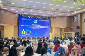 Chương trình Giao lưu các thế hệ nhận Giải thưởng trong 40 năm (1985-2025). (Nguồn: báo Chính phủ)