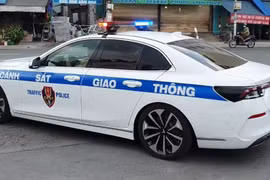 Quảng Trị: Cảnh sát GT kịp thời đưa người bị rắn cắn đi cấp cứu trong đêm