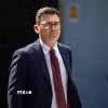 Ông Andy Burnham tới cuộc họp của Công đảng ở London, Anh ngày 17/7/2026. (Ảnh: THX/TTXVN phát)