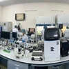 Phòng thí nghiệm Công nghệ Sinh học Trường Đại học Quốc tế, Đại học Quốc gia Thành phố Hồ Chí Minh. (Ảnh: Thanh Vũ/TTXVN)