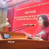 Ủy viên Bộ Chính trị, Bí thư Trung ương Đảng, Bí thư Đảng ủy Mặt trận Tổ quốc, các đoàn thể Trung ương, Chủ tịch Ủy ban Trung ương MTTQ Việt Nam Bùi Thị Minh Hoài phát biểu kết luận hội nghị. (Ảnh: Phúc Hằng/TTXVN)