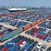 Quang cảnh cảng hàng hóa ở Trung Quốc. (Ảnh: THX/TTXVN) 