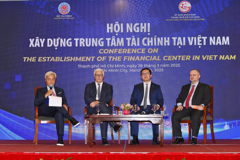 Việt Nam không thể “chậm chân” chớp thời cơ vàng xây dựng Trung tâm Tài chính
