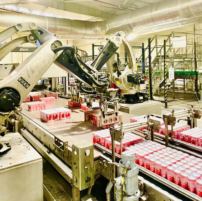 Dự thảo luật cho phép nhà đầu tư nước ngoài thành lập doanh nghiệp trước khi có dự án cụ thể, góp phần tạo sự bình đẳng và minh bạch hơn giữa nhà đầu tư trong nước và nước ngoài. (Ảnh: Vietnam+)