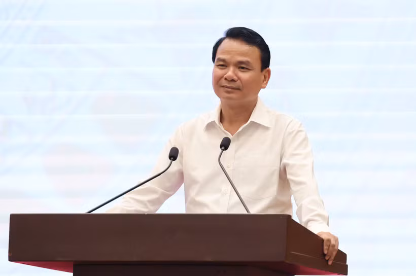 Chủ nhiệm Văn phòng Chính phủ Đặng Xuân Phong cho biết Chính phủ, Thủ tướng Chính phủ đã chỉ đạo quyết liệt, đồng bộ các giải pháp trọng tâm trên các lĩnh vực nhằm thực hiện mục tiêu phấn đấu tăng trưởng 2 con số gắn với ổn định kinh tế vĩ mô. (Ảnh: Vietnam+)