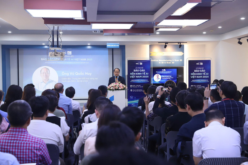 Lễ công bố tại báo cáo "Nền kinh tế AI Việt Nam 2025," ngày 12/6. (Ảnh: Vietnam+) 