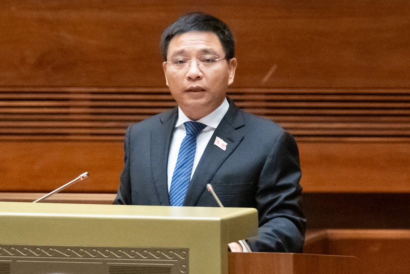 Bộ trưởng Bộ Tài chính Nguyễn Văn Thắng đã trình bày Tờ trình dự thảo Nghị quyết của Quốc hội về Trung tâm tài chính quốc tế tại Việt Nam. (Ảnh: CTV/Vietnam+)