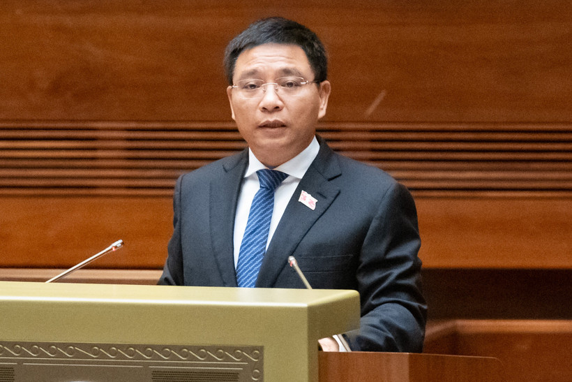 Bộ trưởng Bộ Tài chính Nguyễn Văn Thắng đã trình bày Tờ trình dự thảo Nghị quyết của Quốc hội về Trung tâm tài chính quốc tế tại Việt Nam. (Ảnh: CTV/Vietnam+)