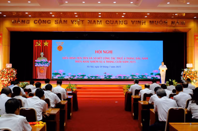 Hội nghị sơ công tác thuế 6 tháng đầu năm, triển khai nhiệm vụ 6 tháng cuối năm, ngày 10/7. (Ảnh: Vietnam+)